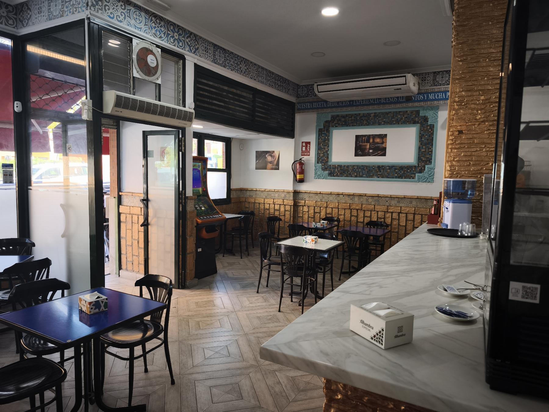 Venta de local en Bormujos