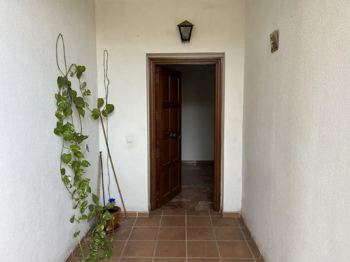 Entry/Exit