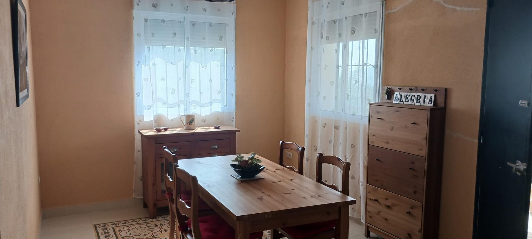 Venta de finca rústica en Fuentes de León
