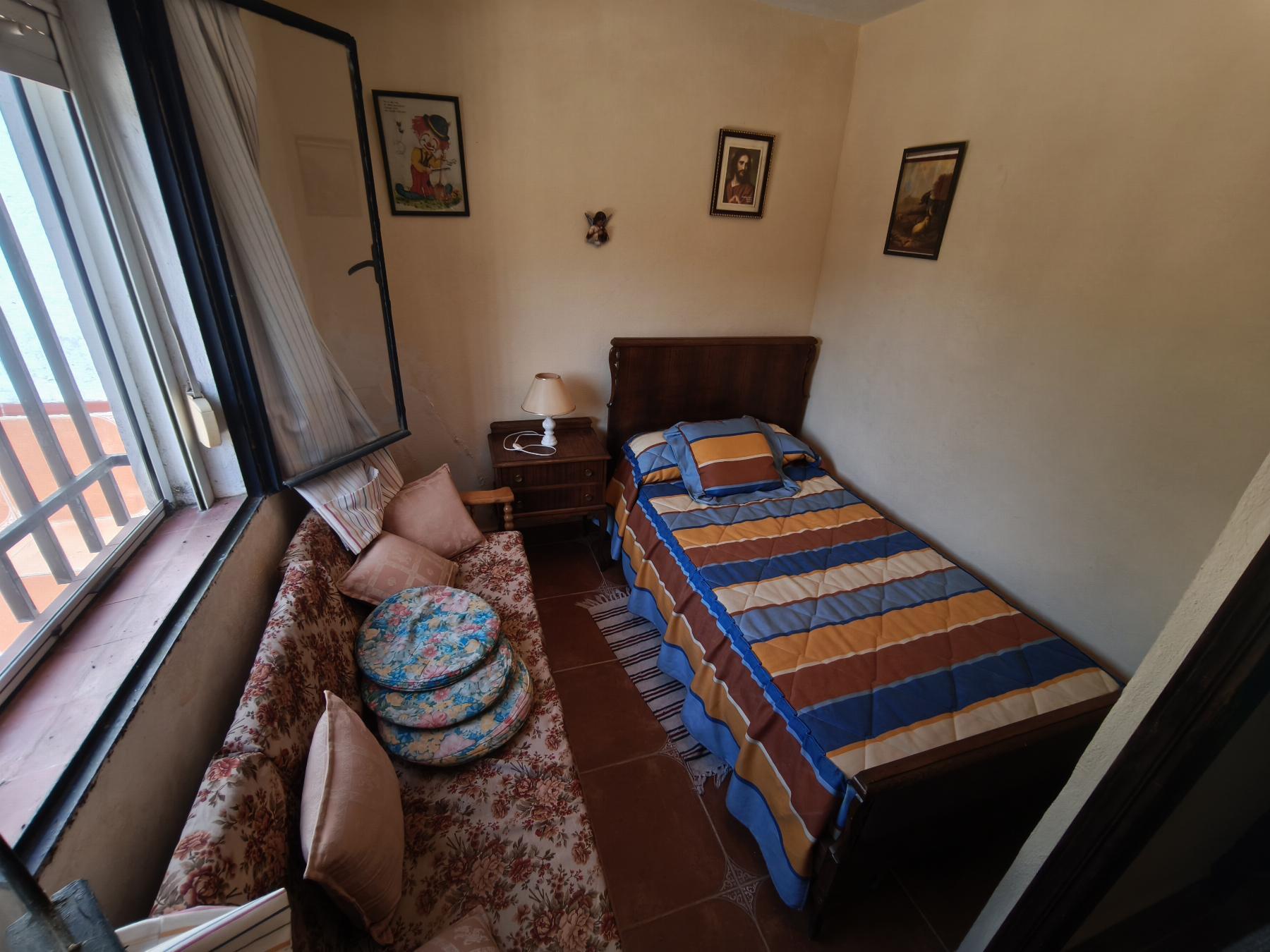 Venta de finca rústica en Fuentes de León