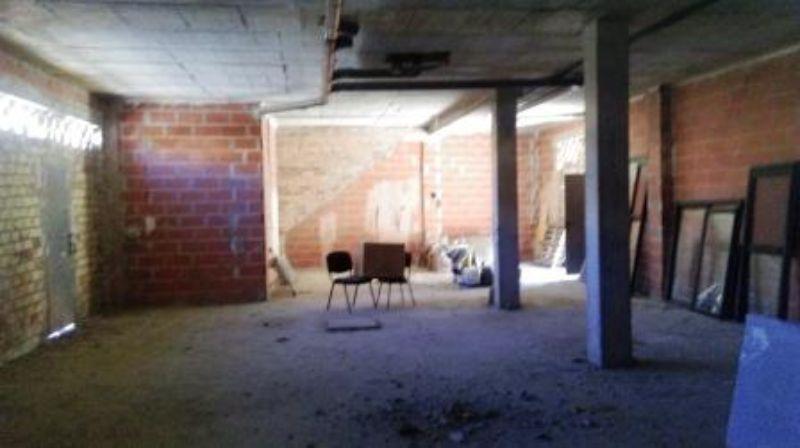 For sale of commercial in Bormujos