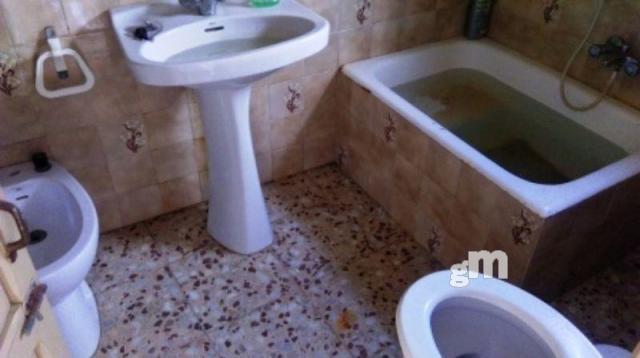 Venta de casa en Fuentes de León