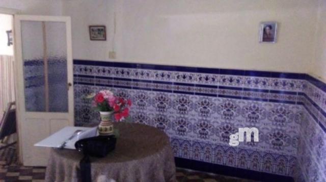 Venta de casa en Fuentes de León