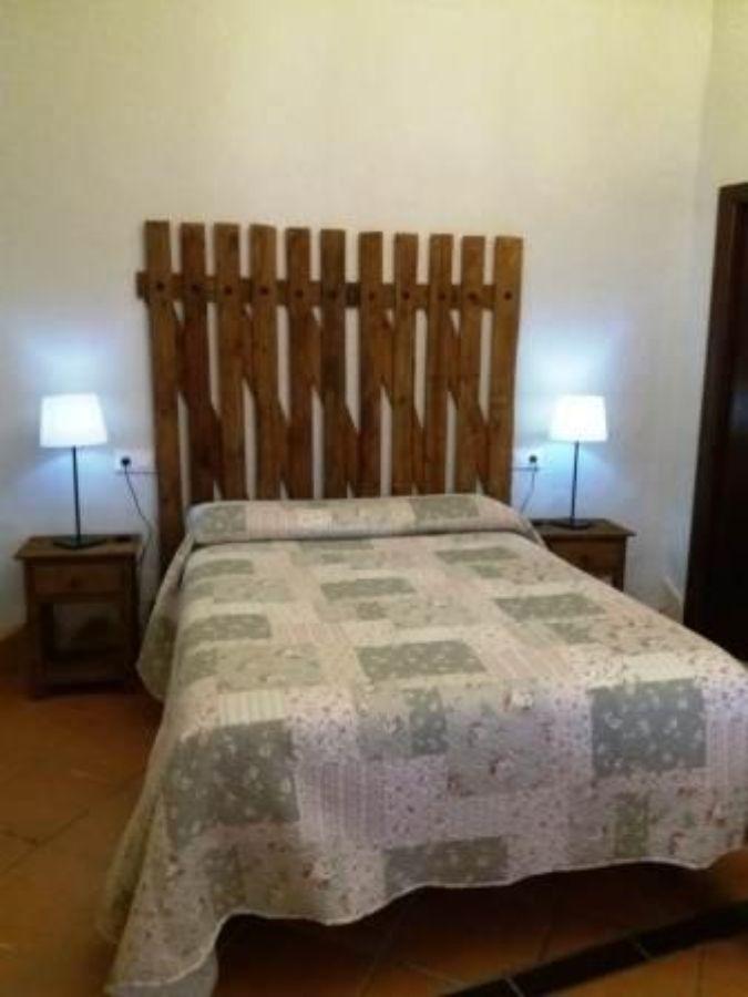 Venta de hotel en Arroyomolinos de León