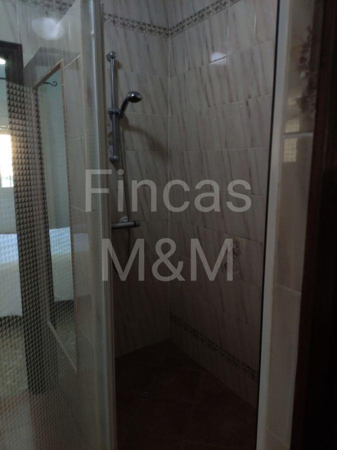 Venta de chalet en Gines