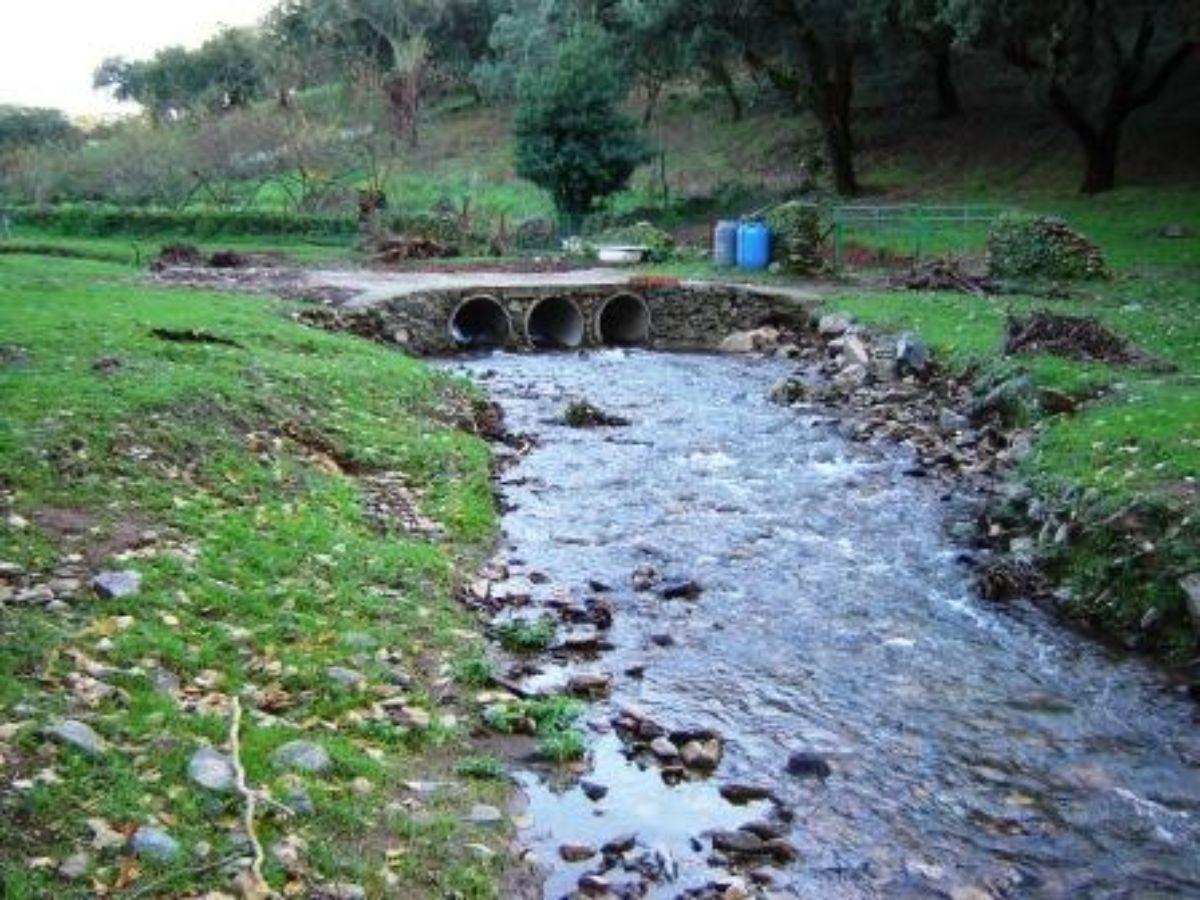 Venta de finca rústica en Cabeza la Vaca