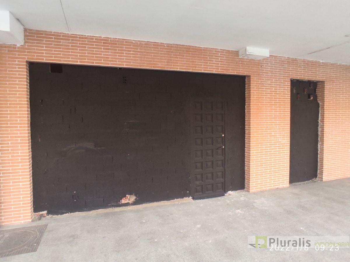 For rent of commercial in Navalcarnero