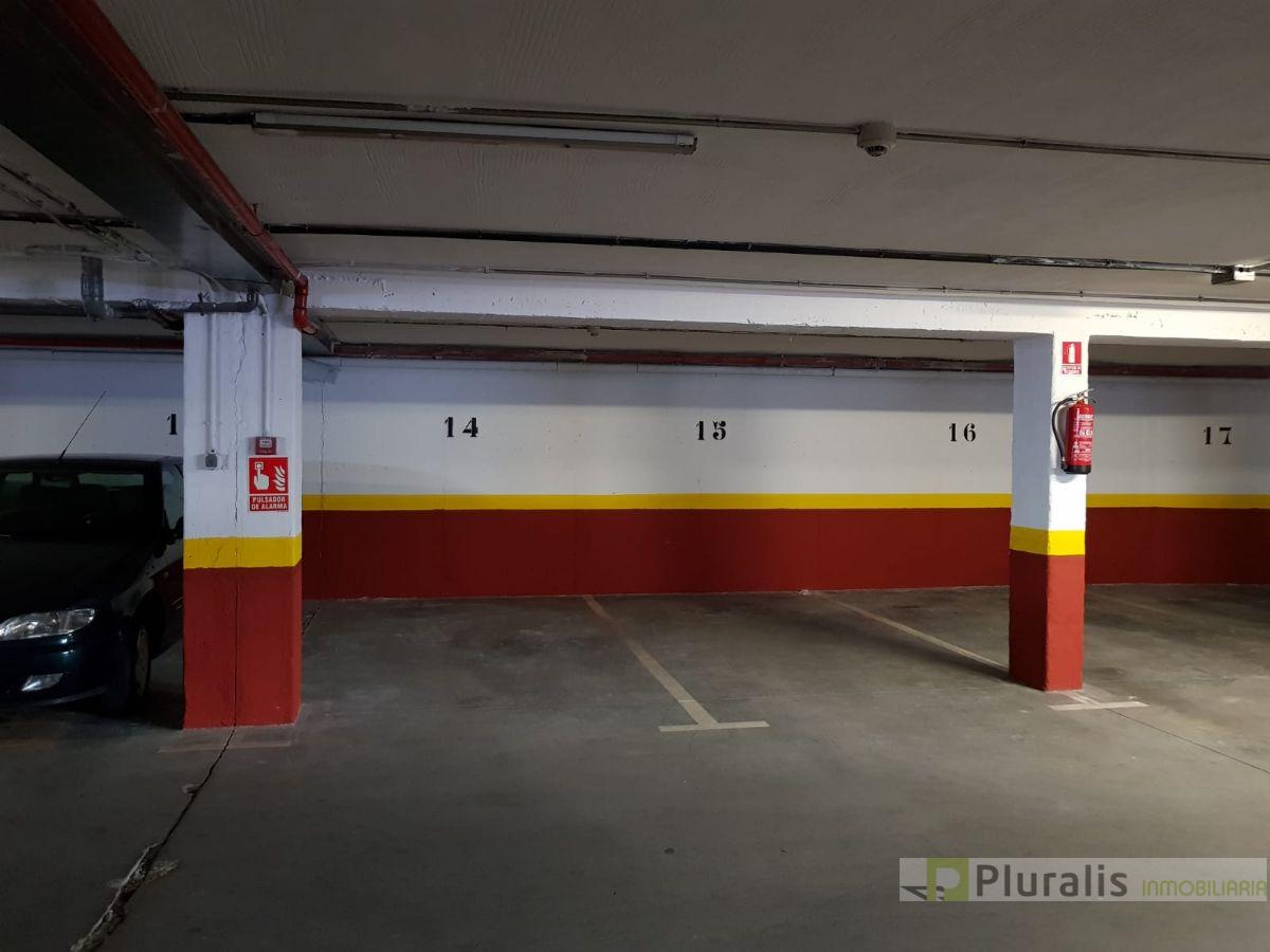 For sale of garage in Getafe