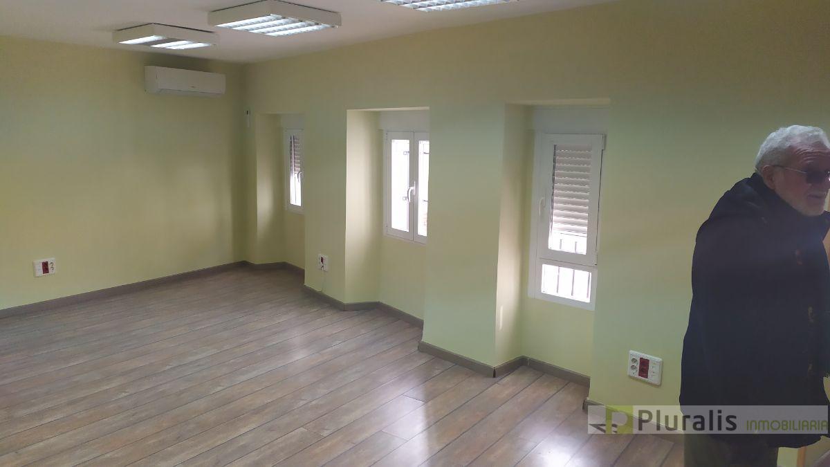 For rent of office in Getafe