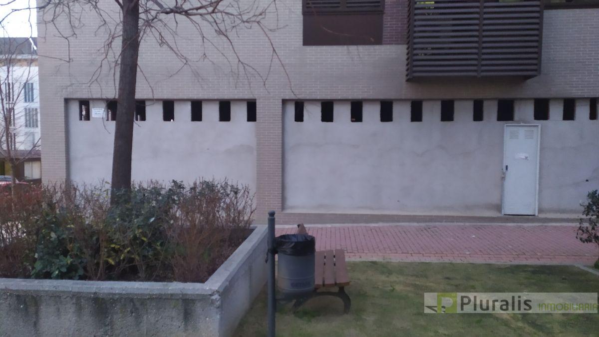 For sale of premises in Getafe