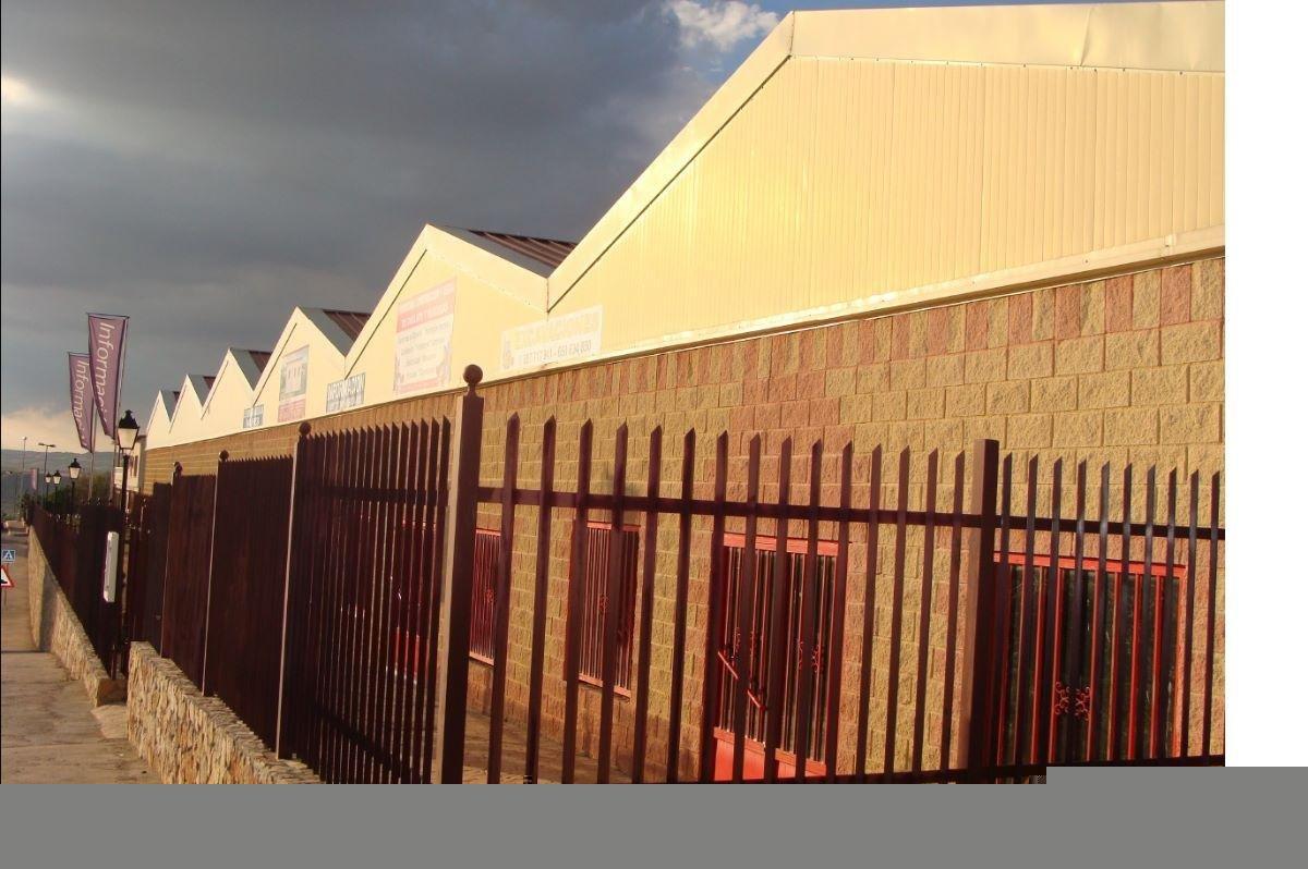 For sale of industrial plant/warehouse in Barajas de Melo