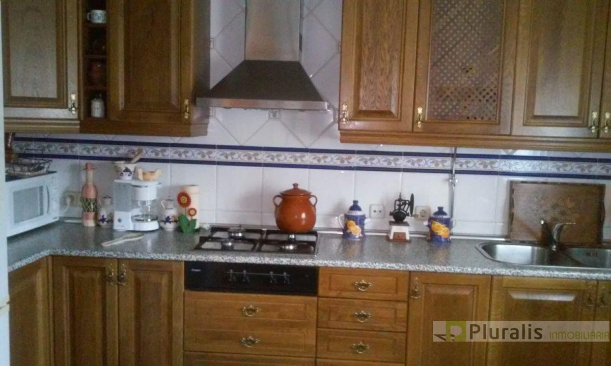 For sale of house in El Viso de San Juan