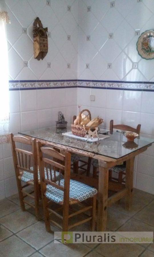 For sale of house in El Viso de San Juan