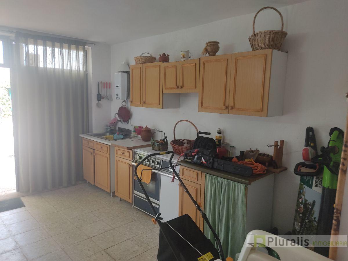 For sale of house in El Viso de San Juan