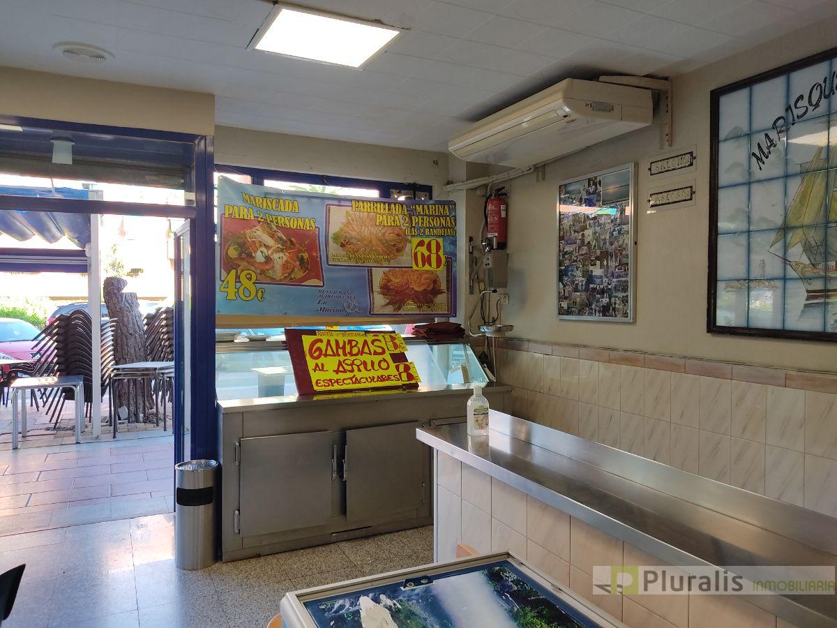 For sale of commercial in Getafe