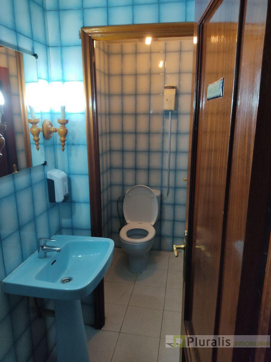 For sale of commercial in Getafe