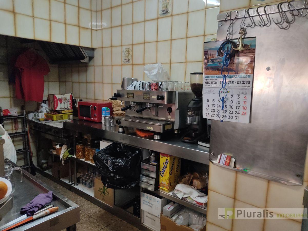 For sale of commercial in Getafe
