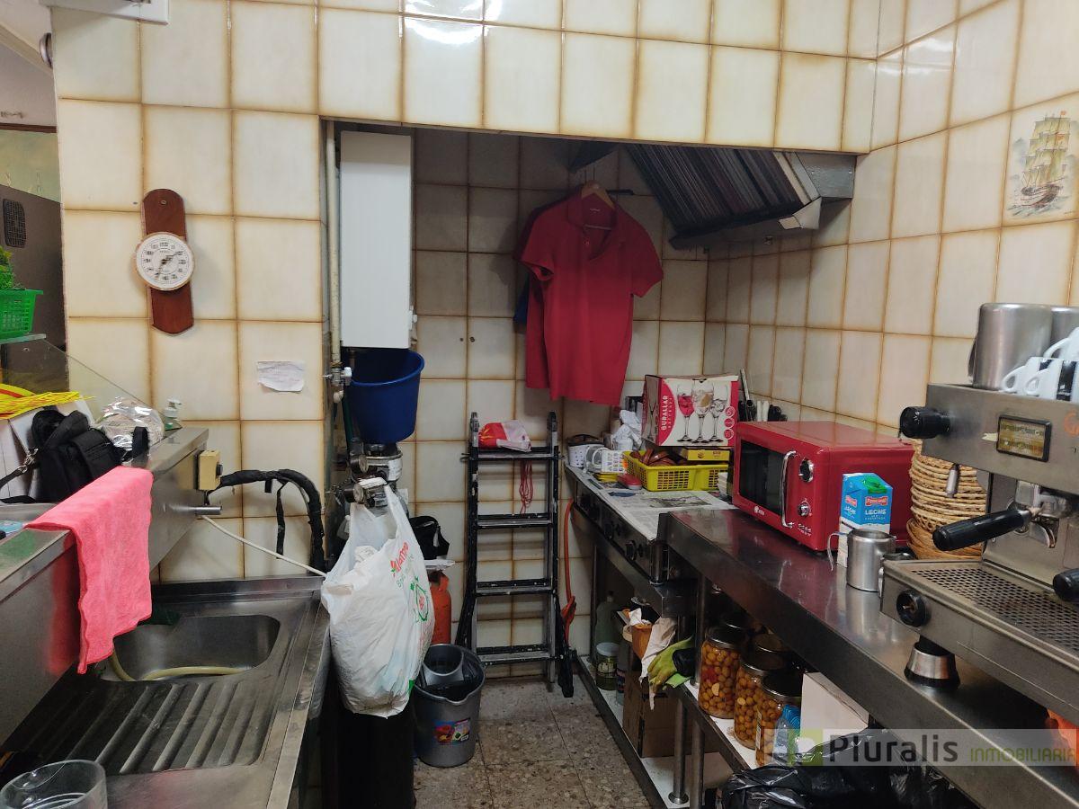 For sale of commercial in Getafe