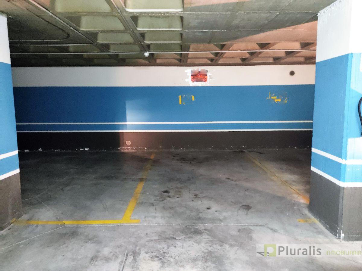 For rent of garage in Getafe