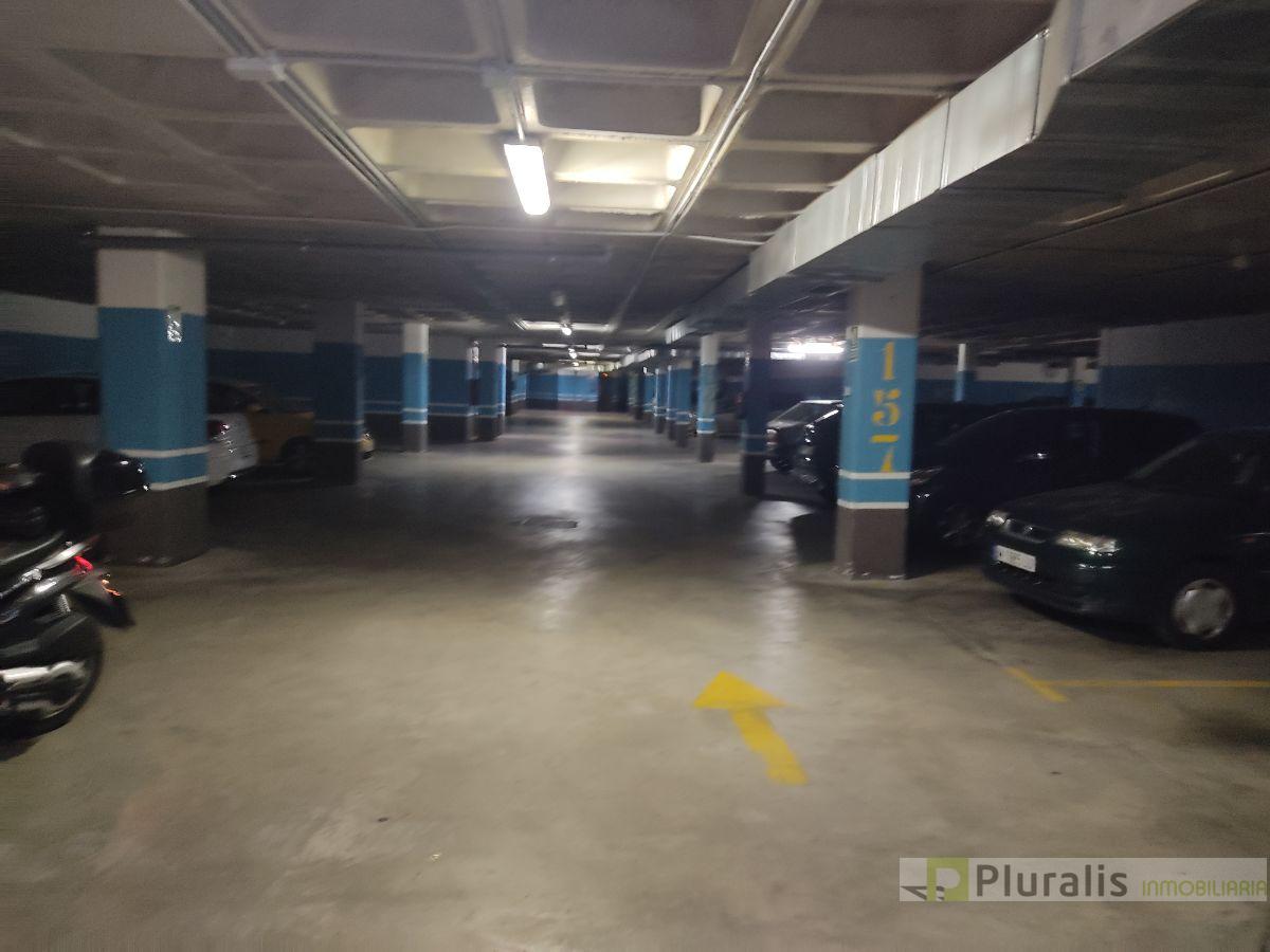 For sale of garage in Getafe