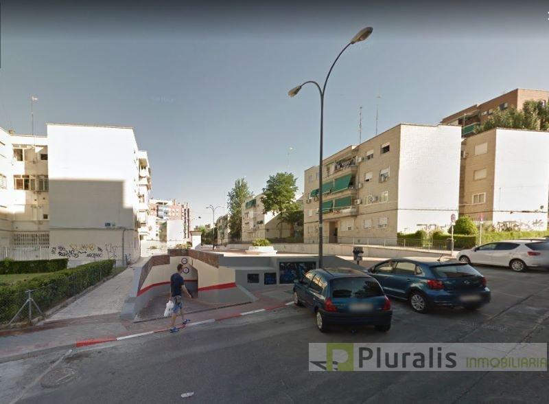 For sale of garage in Fuenlabrada