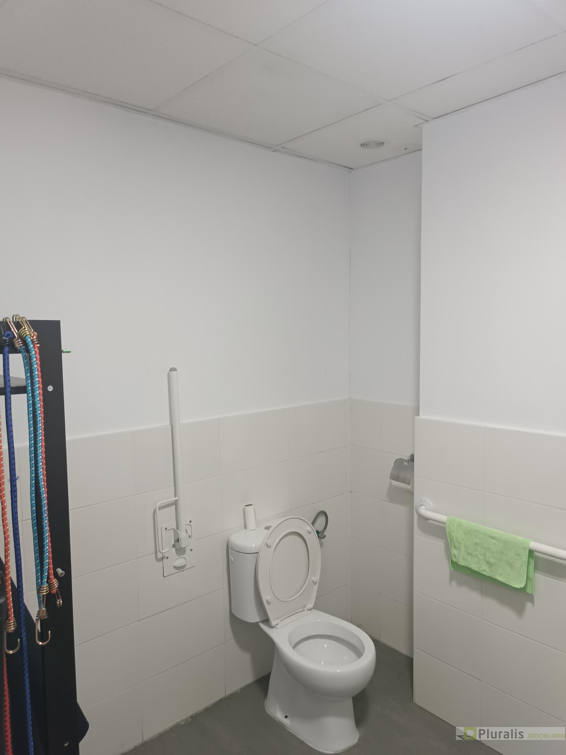 Venta de local comercial en Getafe