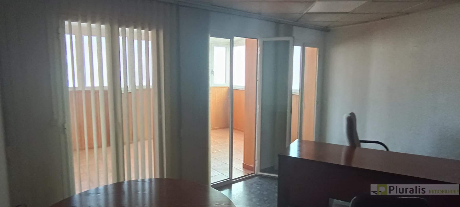 For sale of office in Getafe