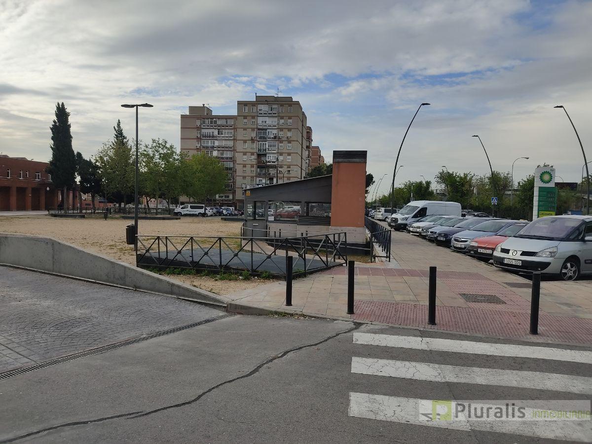 For rent of garage in Getafe