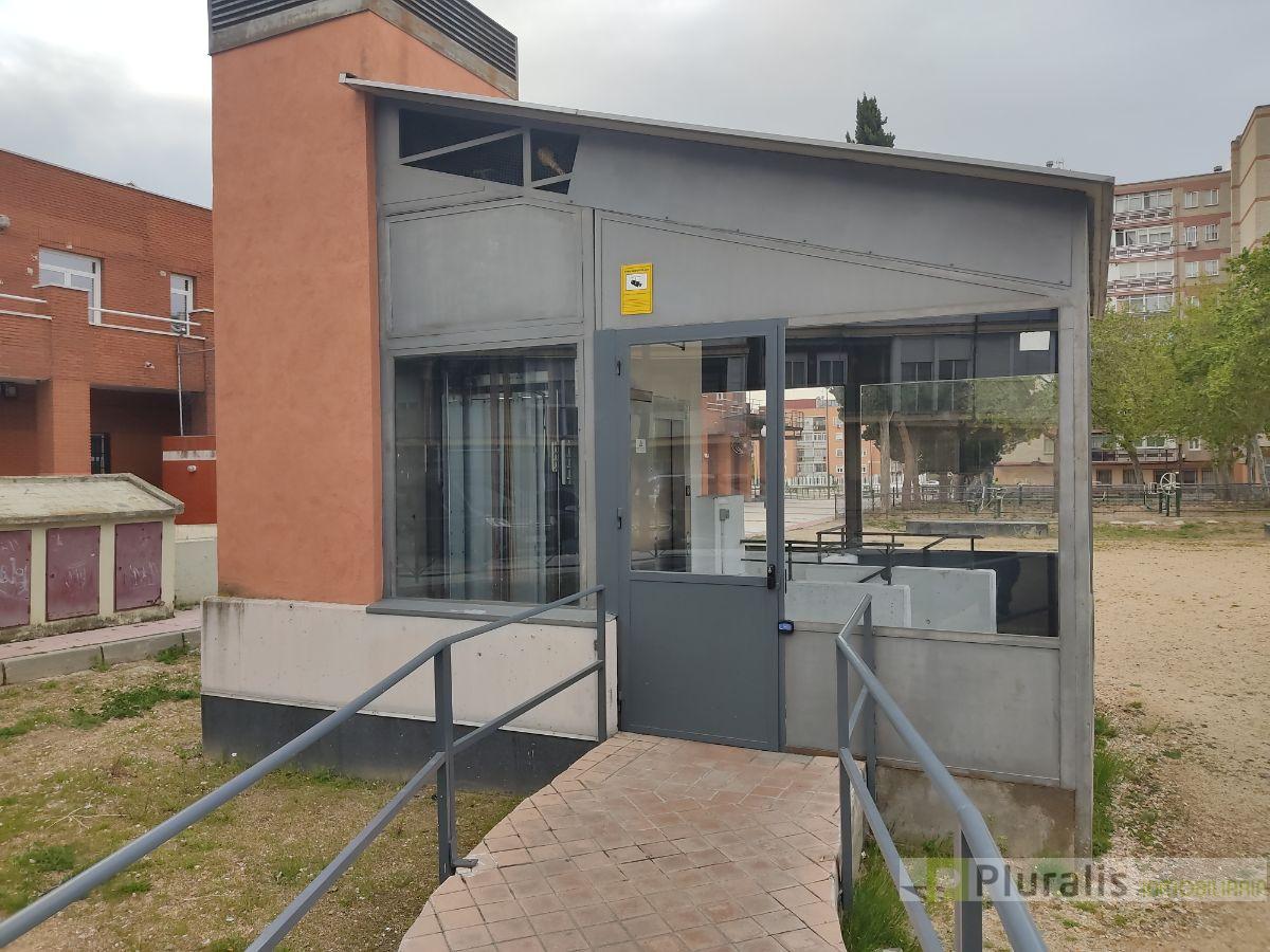 For rent of garage in Getafe
