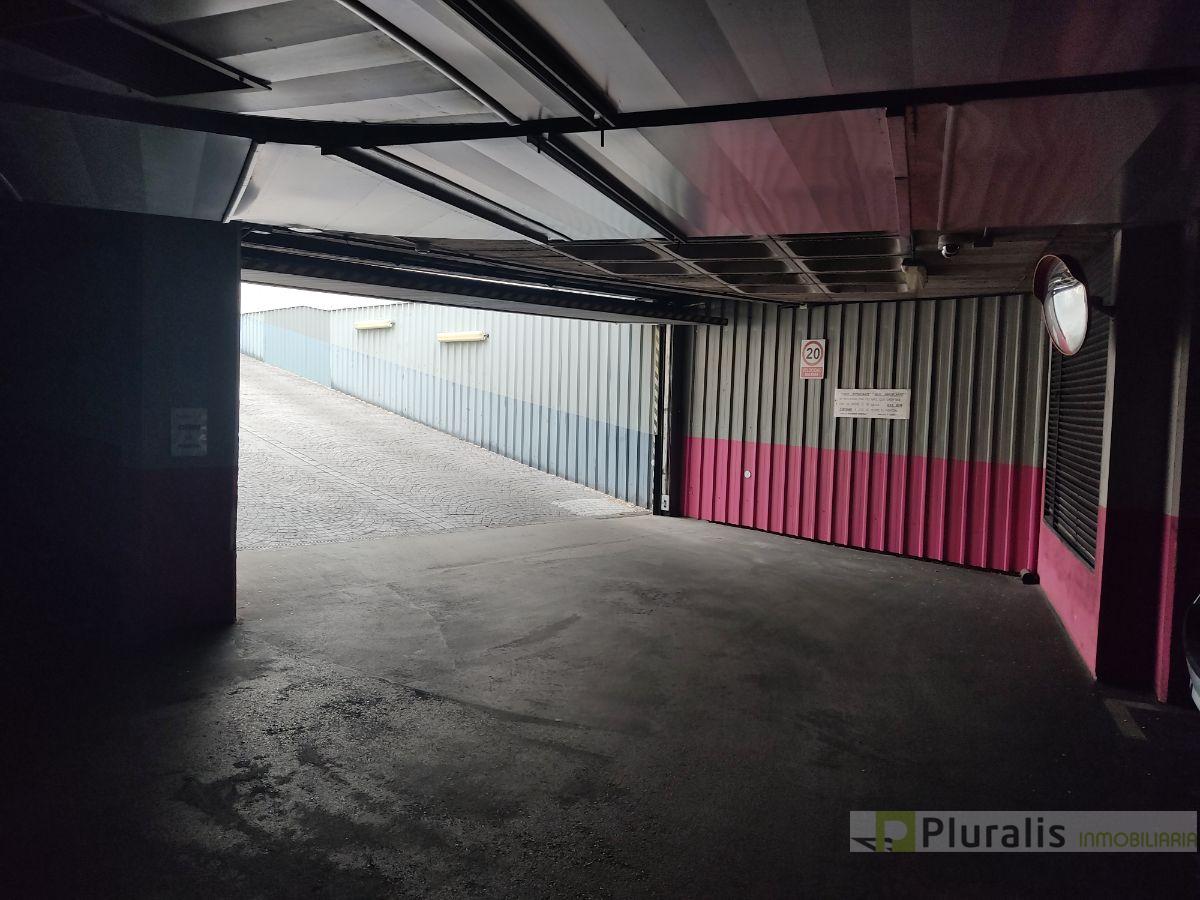 For rent of garage in Getafe