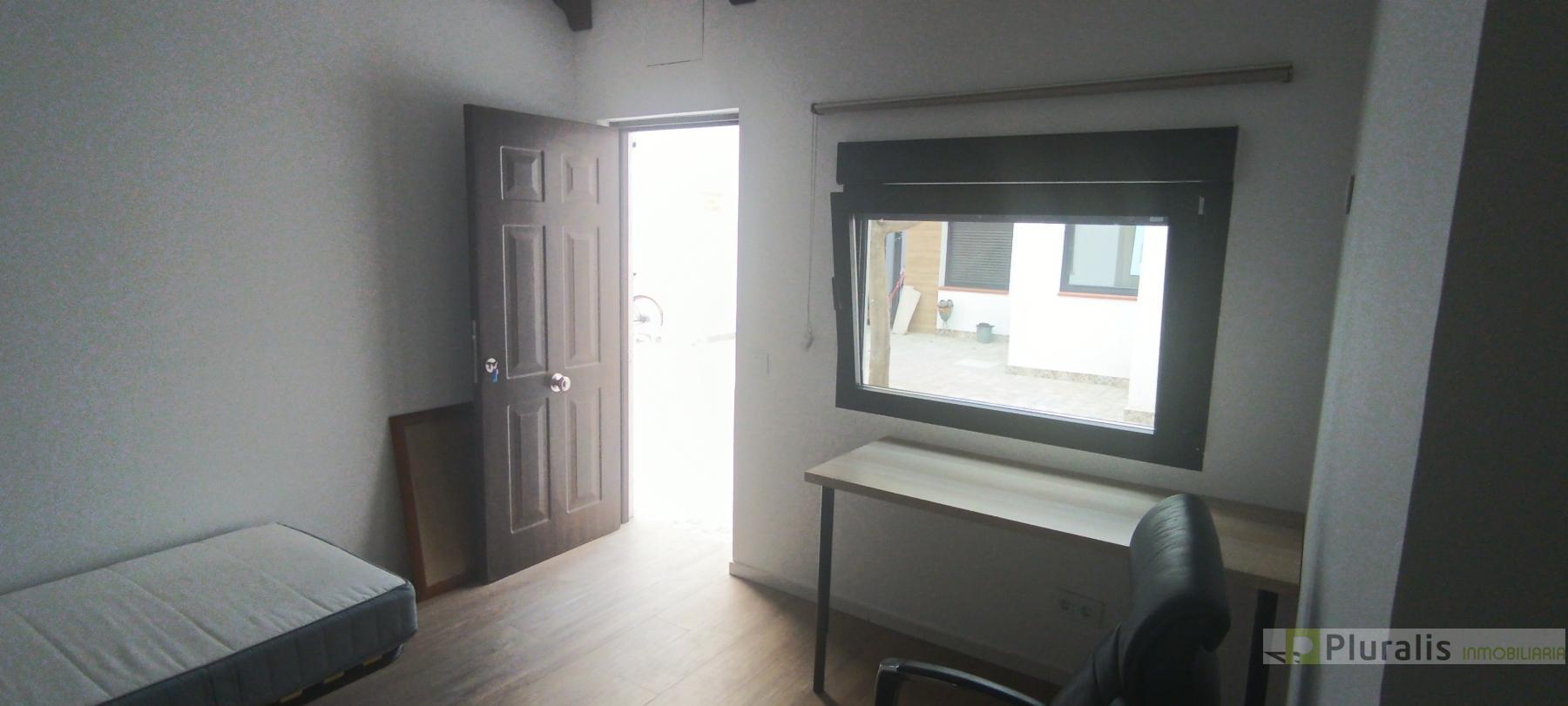 For rent of room in Getafe