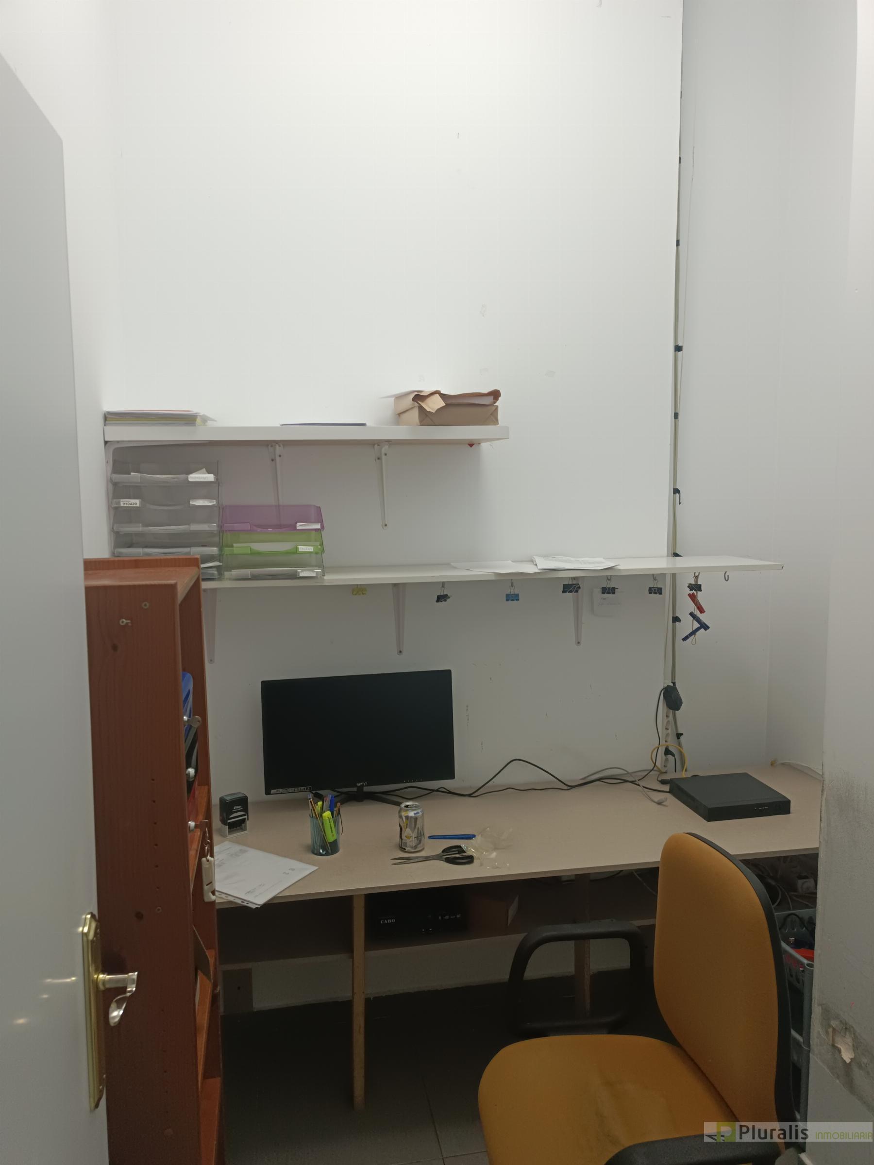 For rent of commercial in Getafe