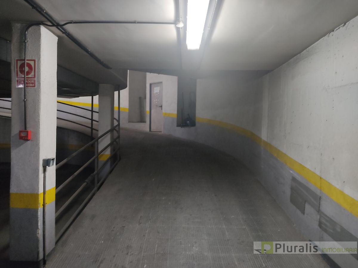 For sale of garage in Getafe