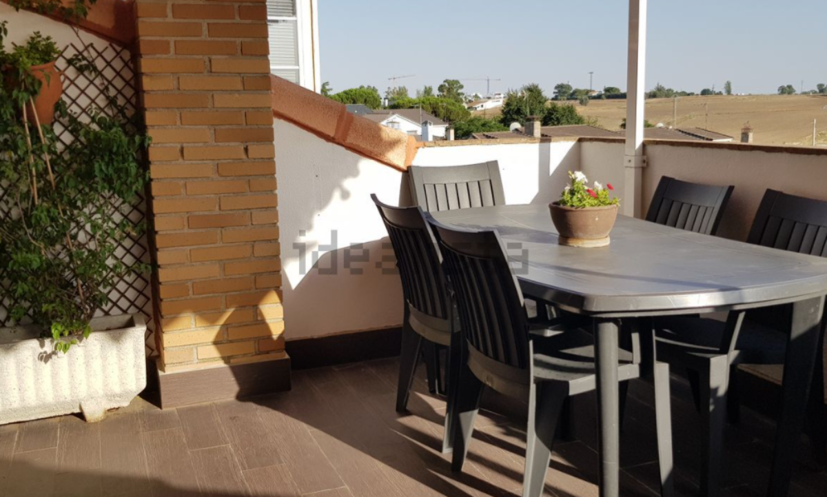 For sale of duplex in Brunete