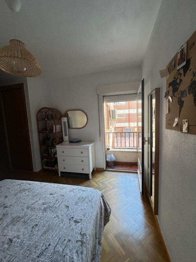 For sale of flat in Boadilla del Monte