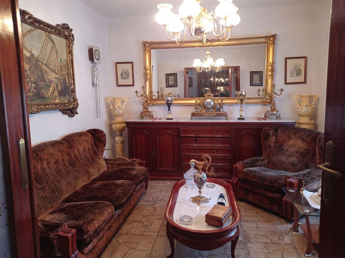 For sale of house in Madrid