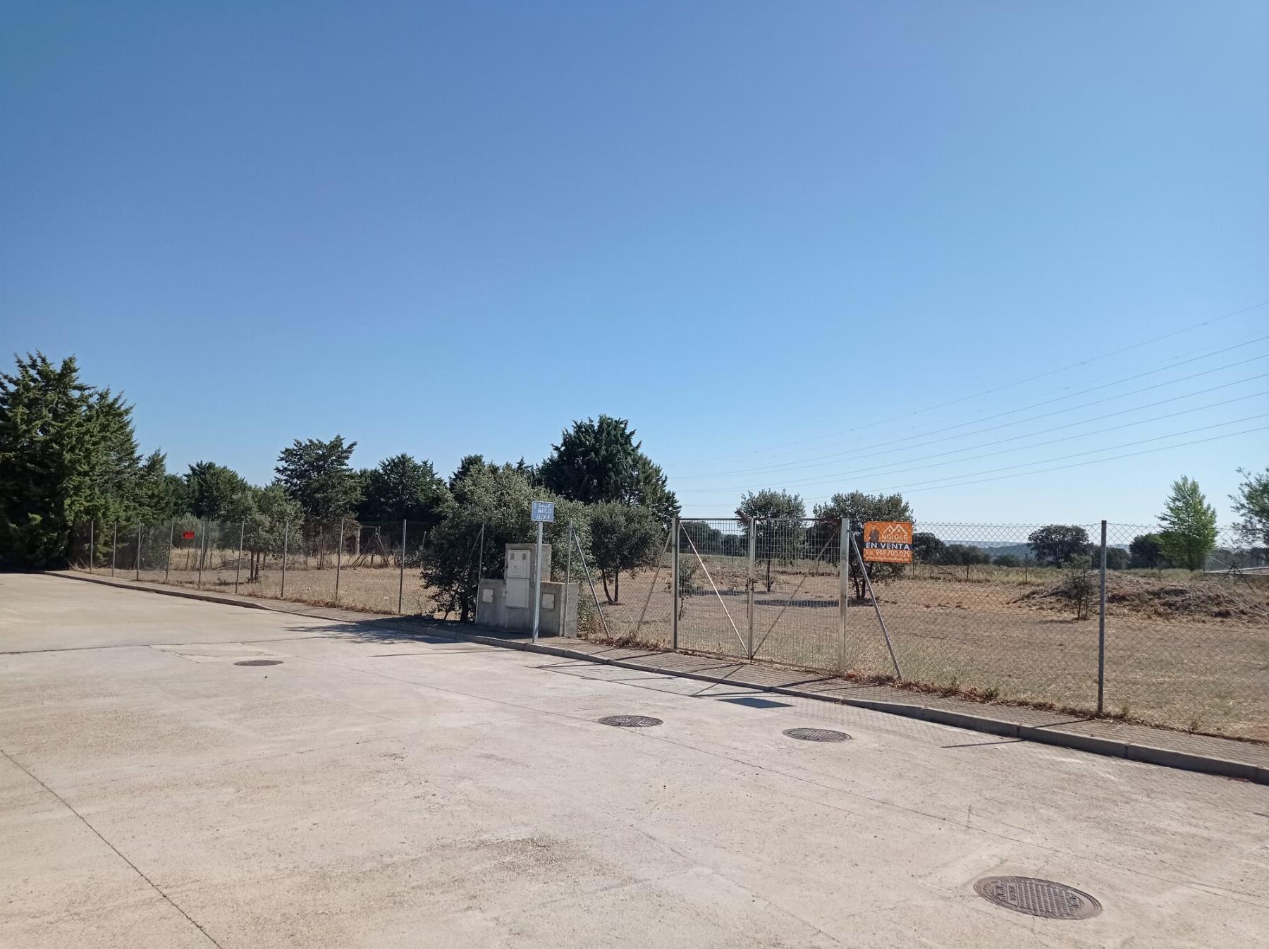 Venta de terreno en El Casar