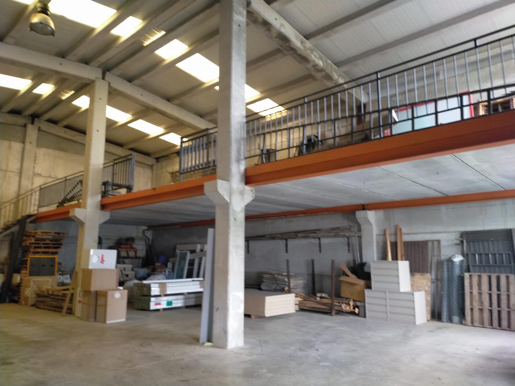 Venta de nave industrial en El Casar