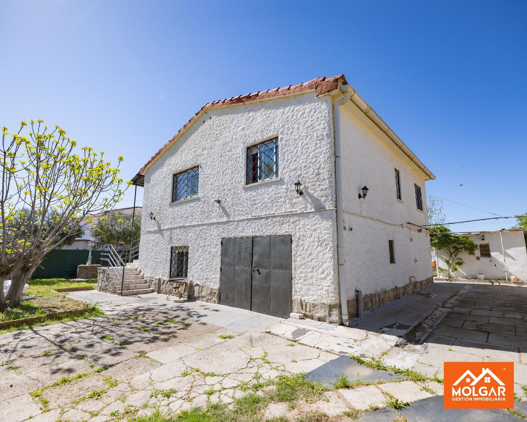 Venta de casa en Torrejón del Rey