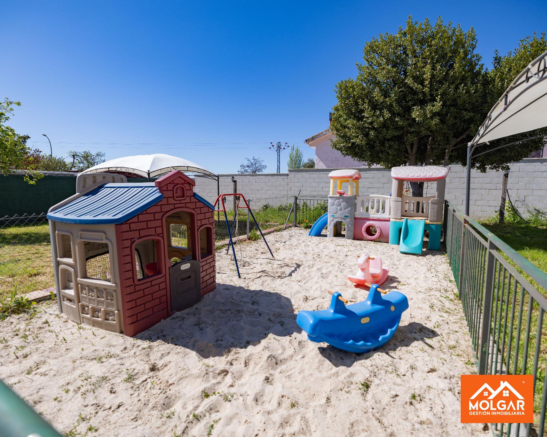 Venta de casa en Torrejón del Rey