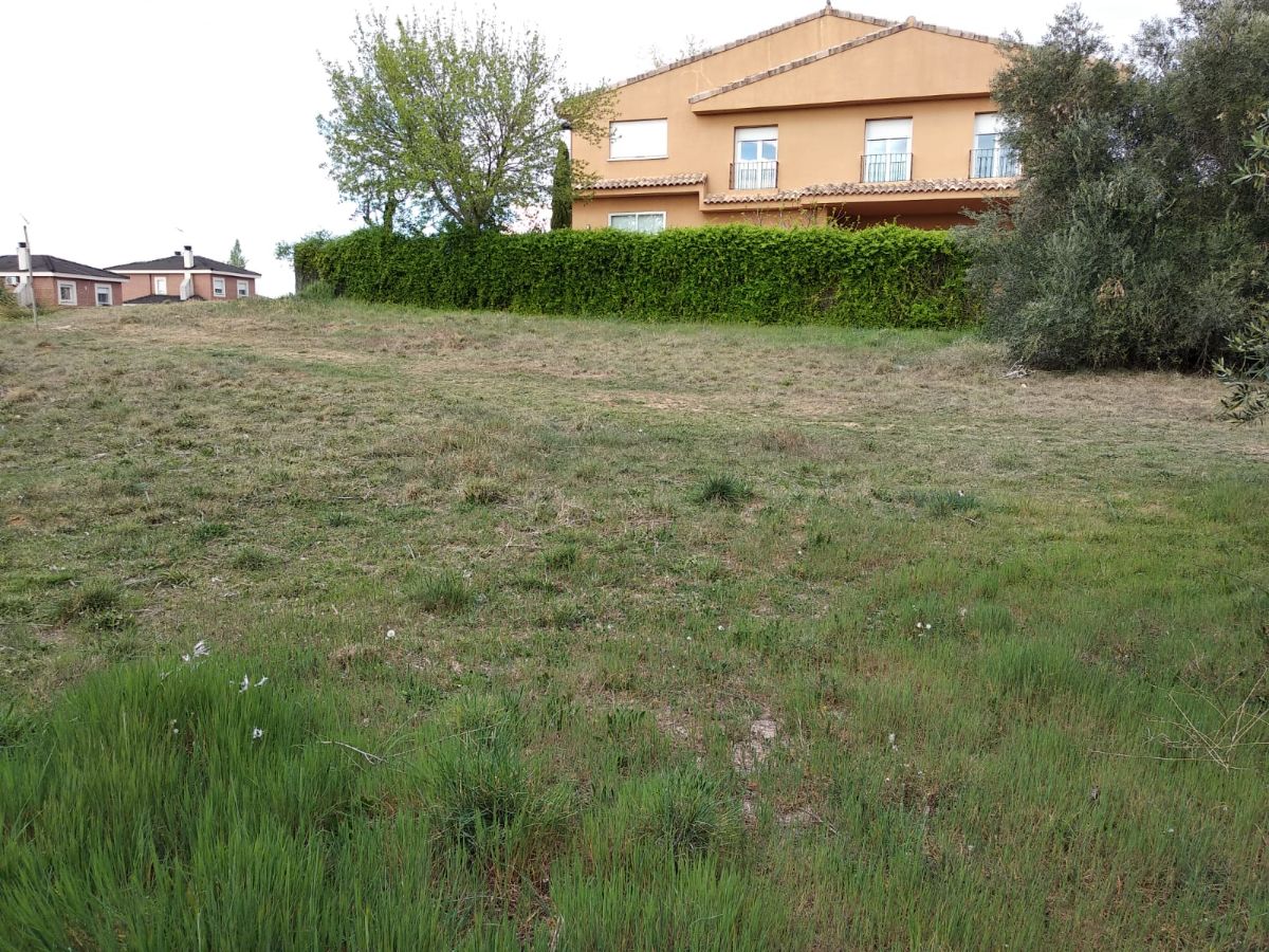 Venta de terreno en El Casar