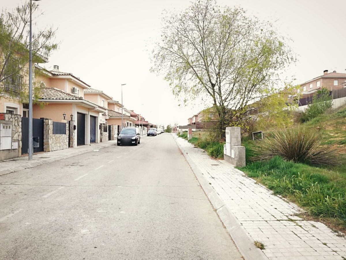 Venta de terreno en El Casar