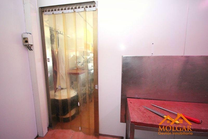 Venta de local comercial en Torrejón del Rey
