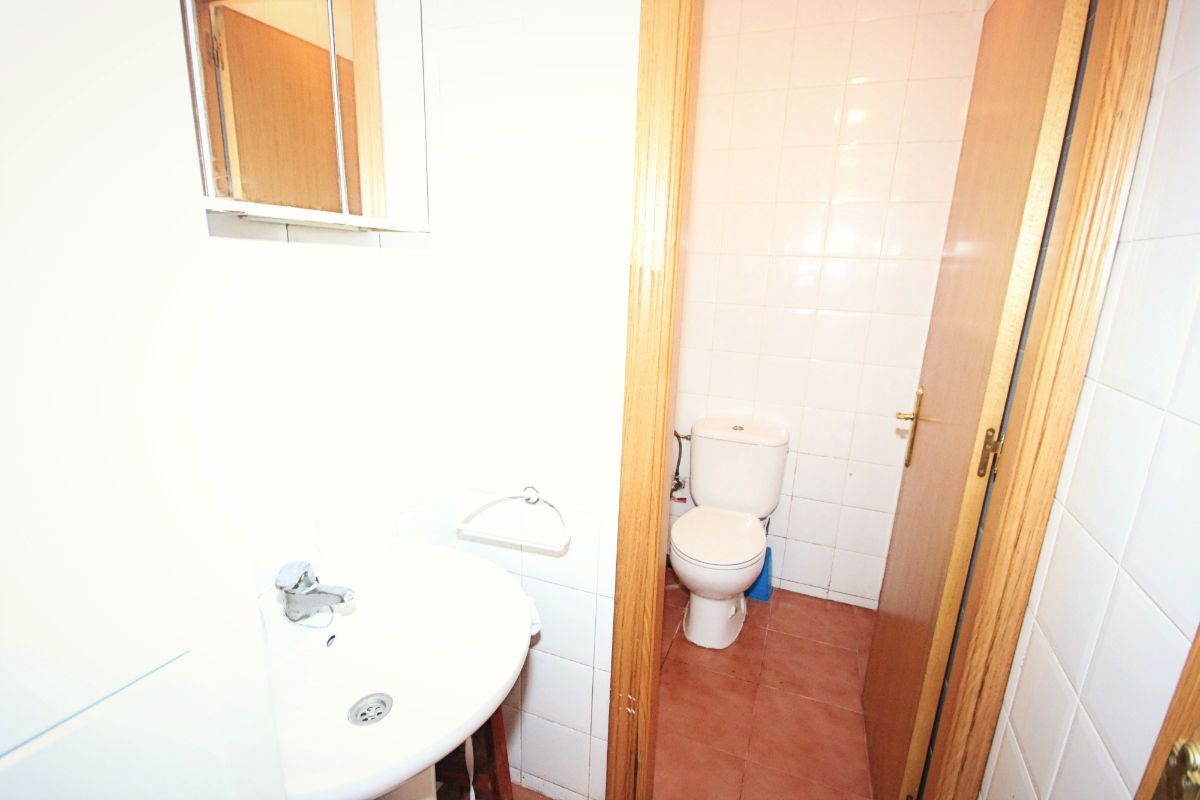 Venta de local comercial en Torrejón del Rey