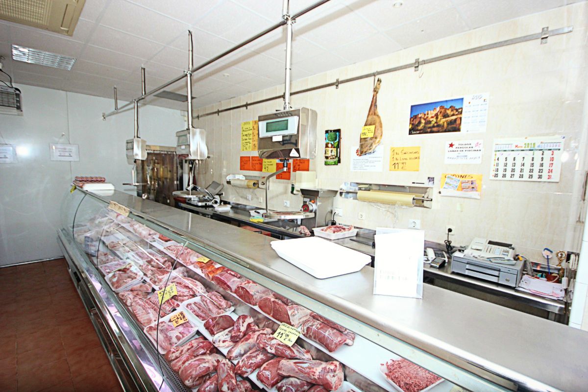 Venta de local comercial en Torrejón del Rey
