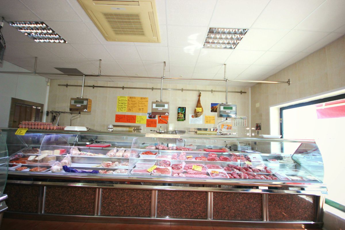 Venta de local comercial en Torrejón del Rey
