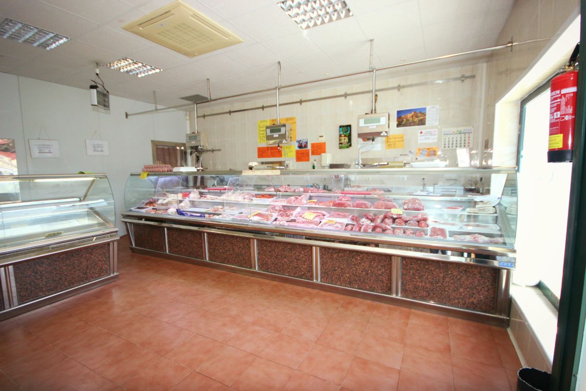 Venta de local comercial en Torrejón del Rey