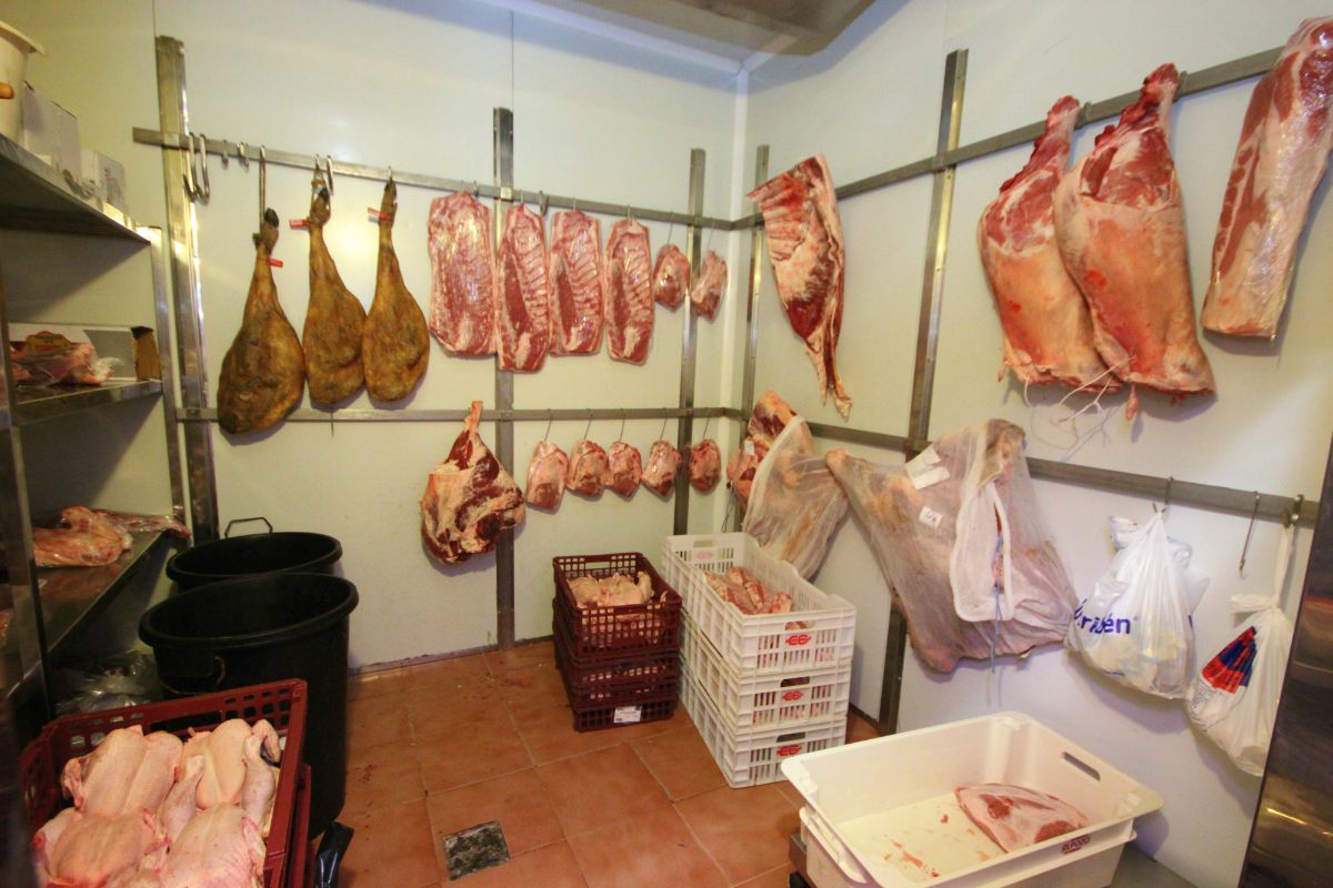 Venta de local comercial en Torrejón del Rey