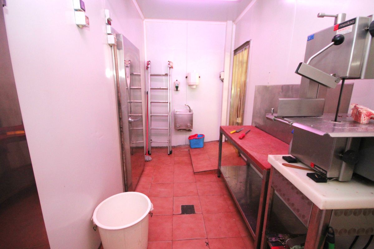 Venta de local comercial en Torrejón del Rey
