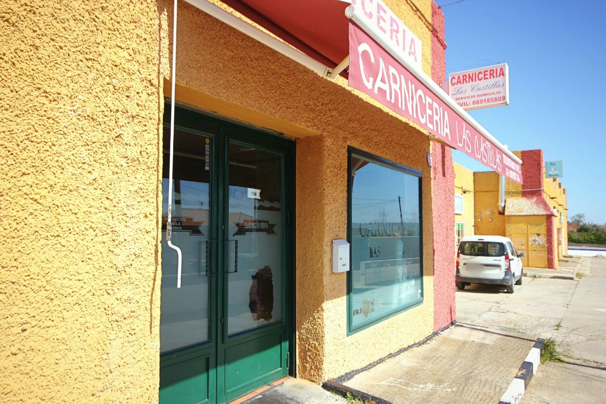 Venta de local comercial en Torrejón del Rey